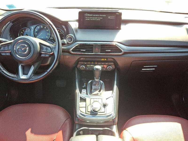 2023 Mazda CX-9 Carbon Edition