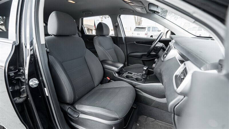 2020 Kia Sorento S V6