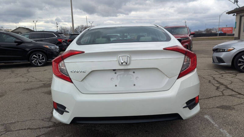 2017 Honda Civic LX