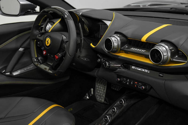 2023 Ferrari 812 GTS