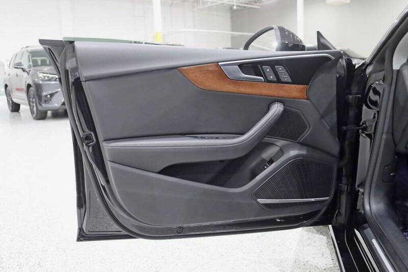 2022 Audi A5 Sportback quattro Premium Plus 40 TFSI