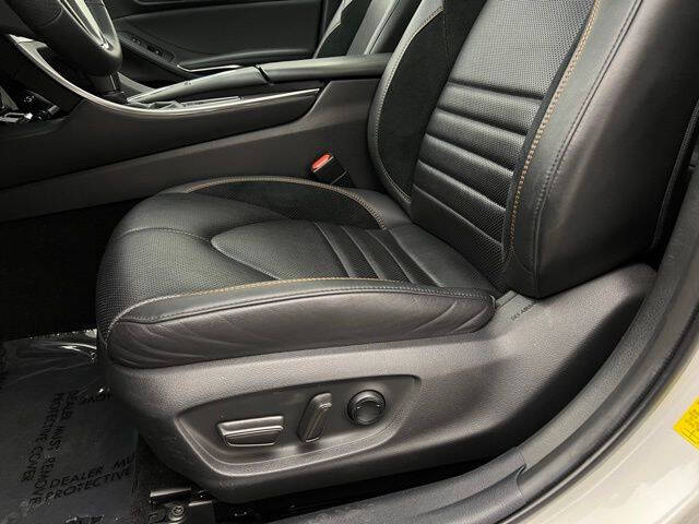 2021 Toyota Avalon XSE Nightshade