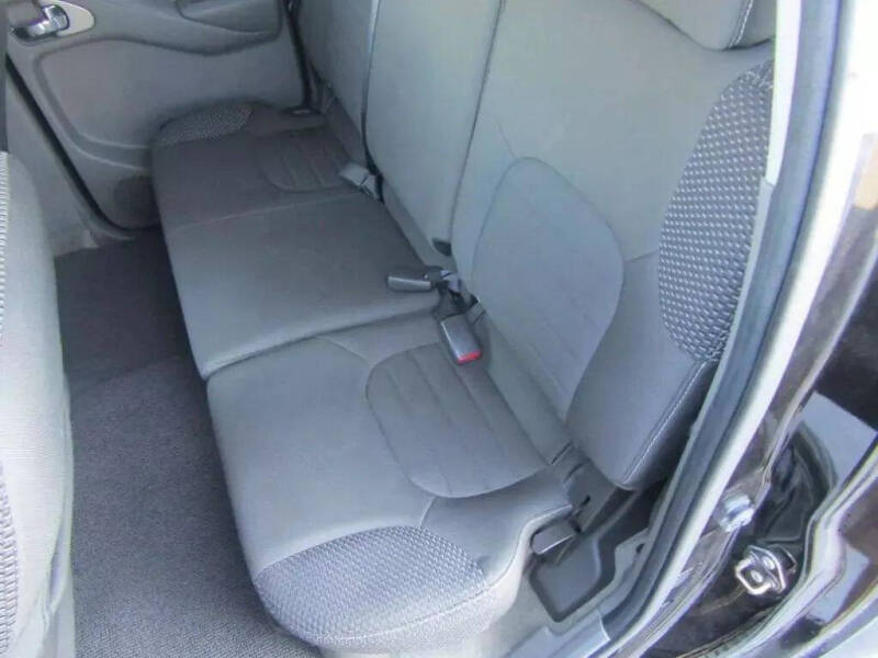 2016 Nissan Frontier Desert Runner