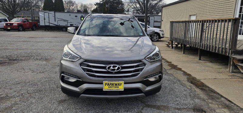 2017 Hyundai Santa Fe Sport 2.0T photo 2