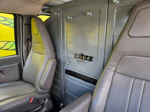 2021 Chevrolet Express 2500