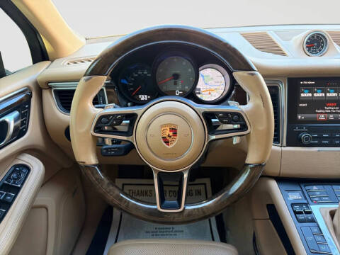 2017 Porsche Macan S
