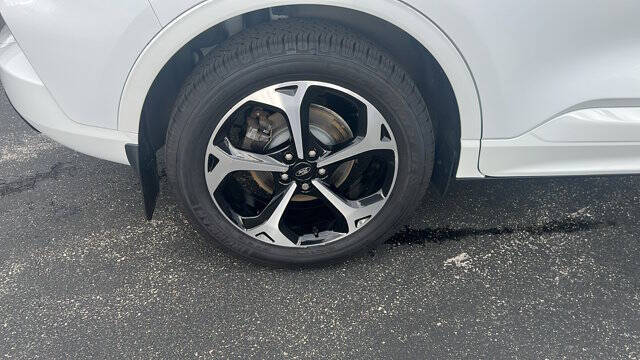 2023 Ford Escape ST-Line Select