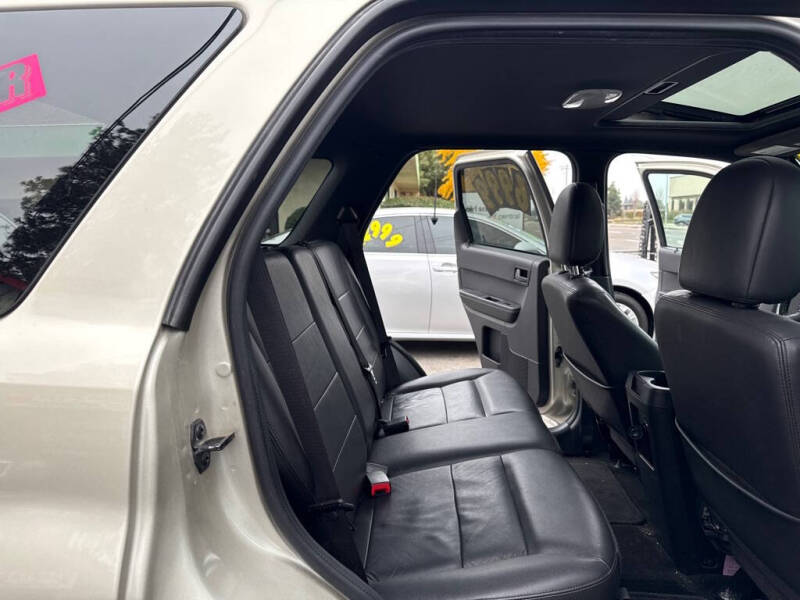 2011 Ford Escape XLT