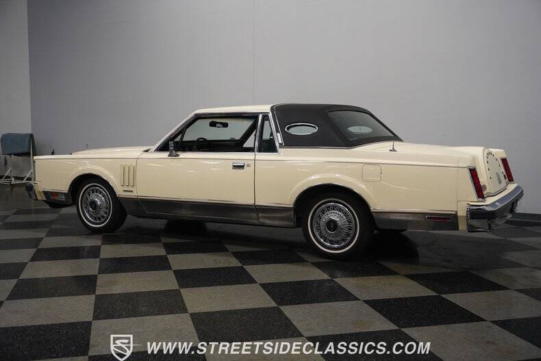 1982 Lincoln Mark VI