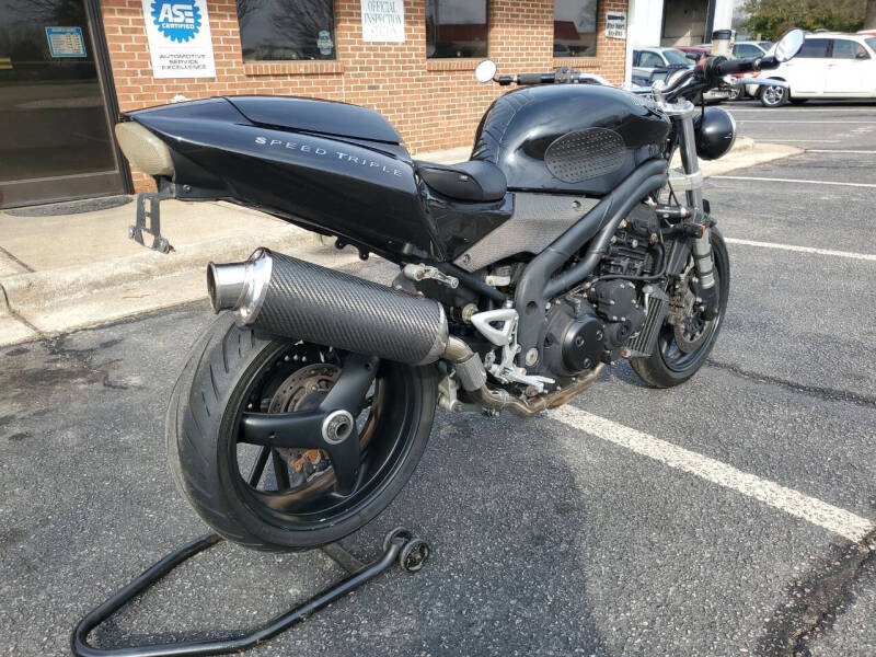 2004 Triumph Speed Triple