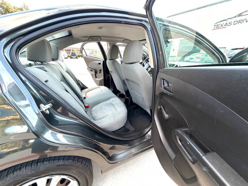 2017 Chevrolet Sonic LS Manual