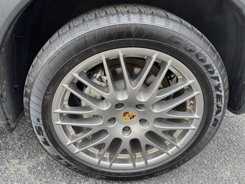 2016 Porsche Cayenne S