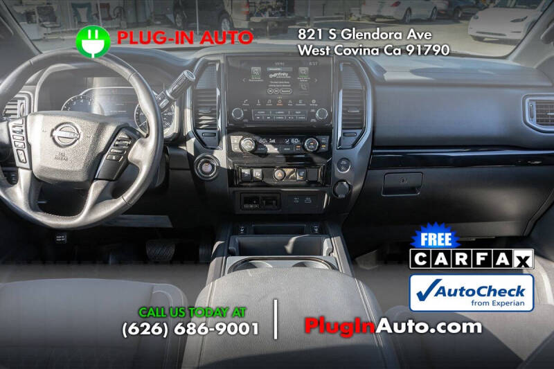 2023 Nissan Titan SV