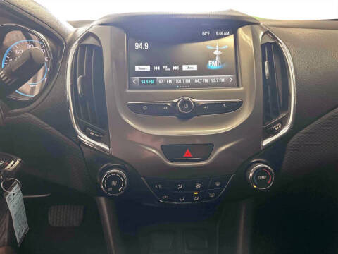 2017 Chevrolet Cruze LT Auto