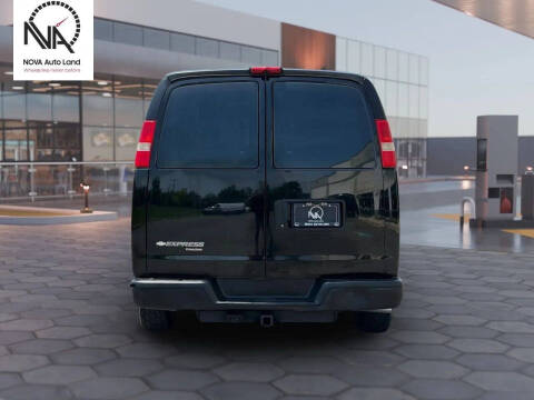 2015 Chevrolet Express 2500