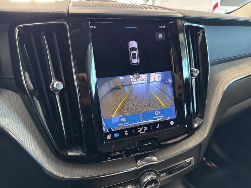 2022 Volvo XC60 Recharge T8 Inscription