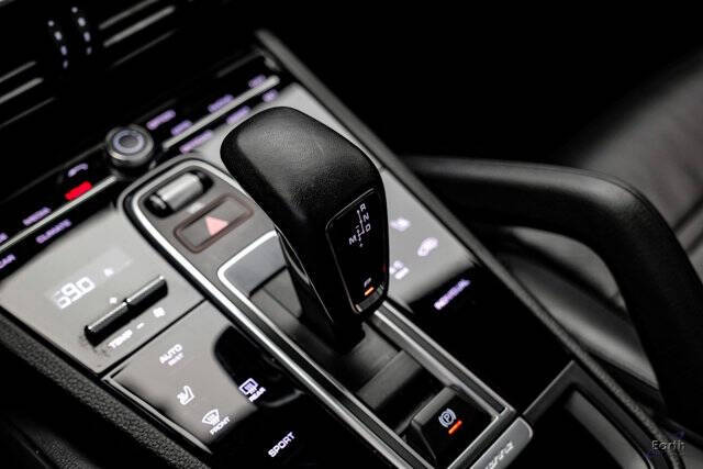 2023 Porsche Cayenne