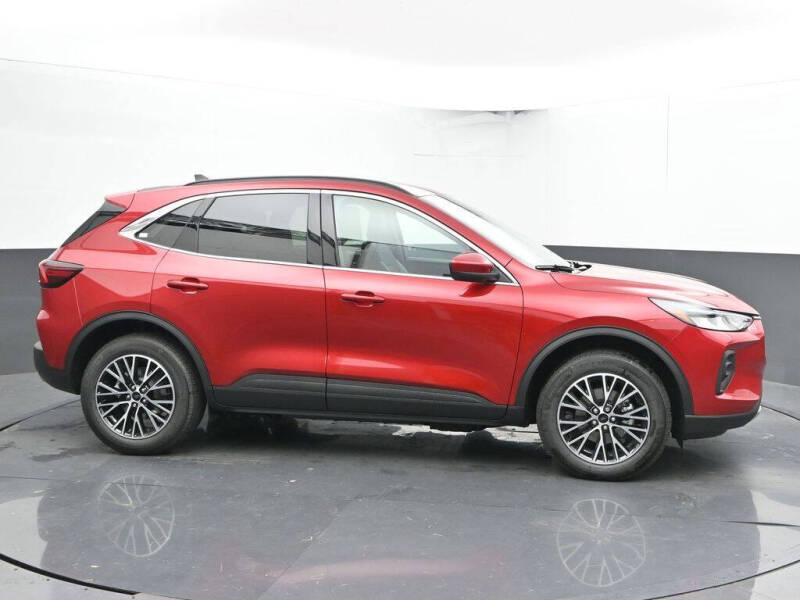 2025 Ford Escape Plug-In Hybrid PHEV