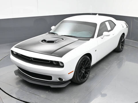 2017 Dodge Challenger R/T Plus