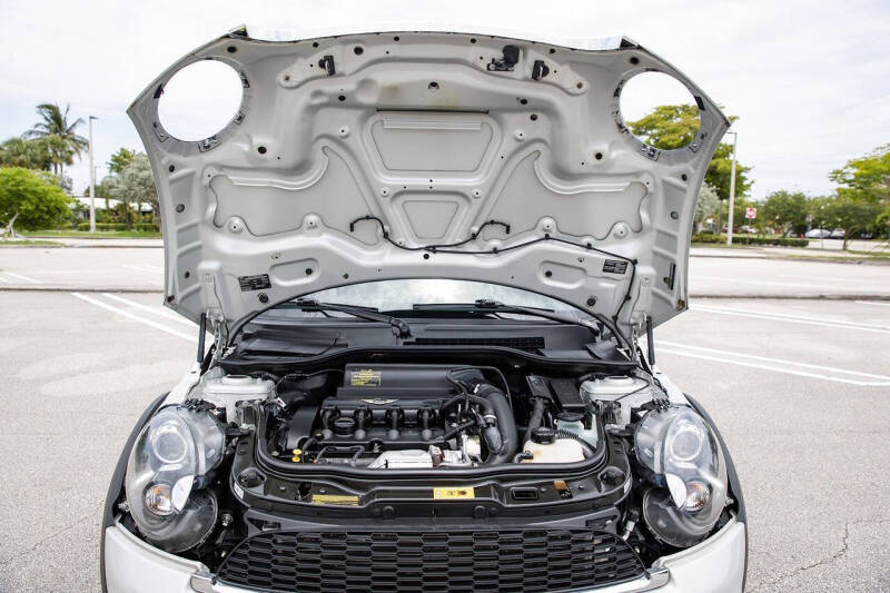 2012 MINI Cooper Hardtop John Cooper Works