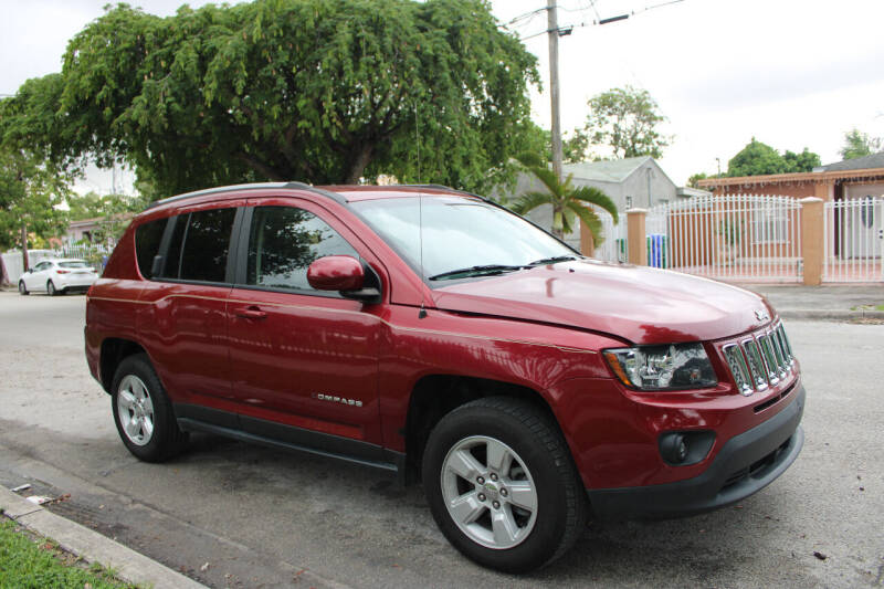 2017 Jeep Compass Latitude photo 7