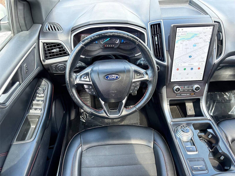2021 Ford Edge ST-Line