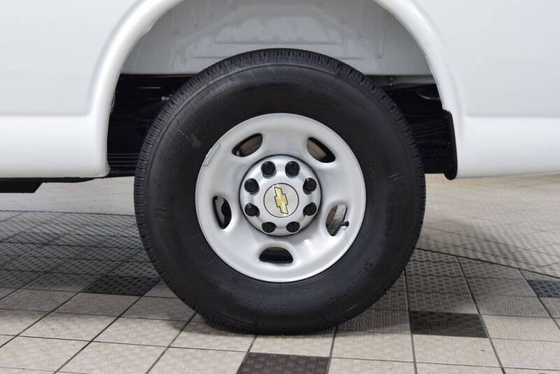 2026 Chevrolet Express LS 3500