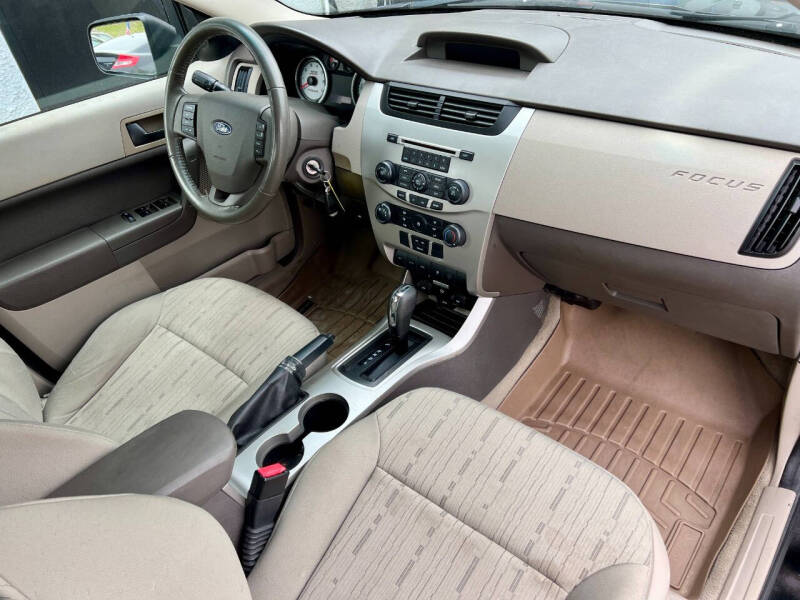 2011 Ford Focus SE