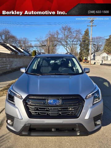 2023 Subaru Forester Premium