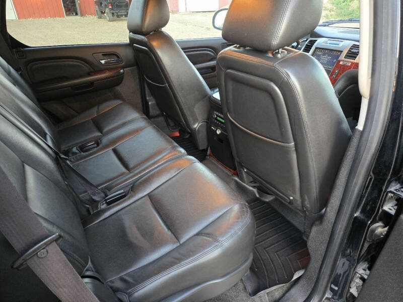 2013 Cadillac Escalade Luxury