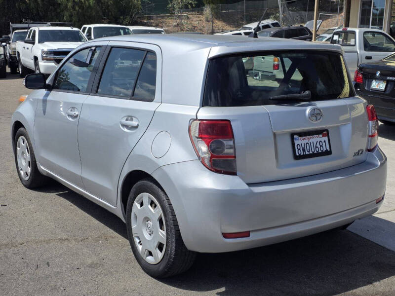 2009 Scion xD