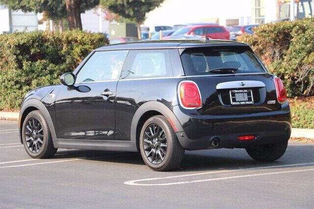 2014 MINI Hardtop Cooper