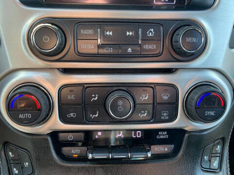 2017 GMC Yukon XL SLT