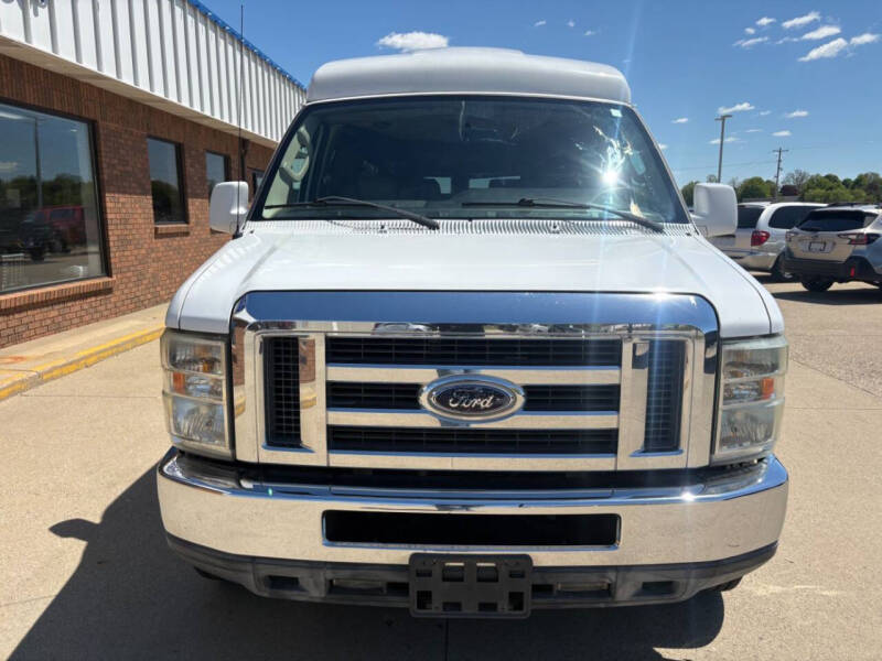 2011 Ford E-Series E-150
