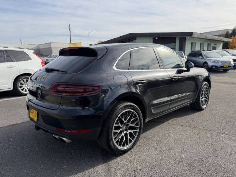 2016 Porsche Macan S