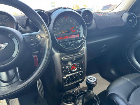 2016 MINI Countryman Cooper S