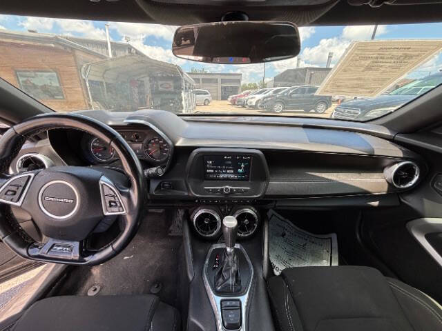 2017 Chevrolet Camaro LT