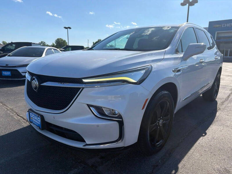 2023 Buick Enclave Essence