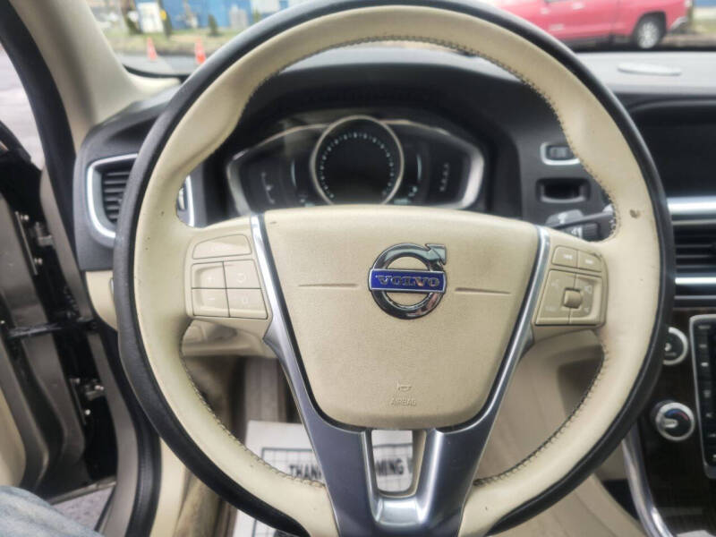 2016 Volvo S60 T5 Premier