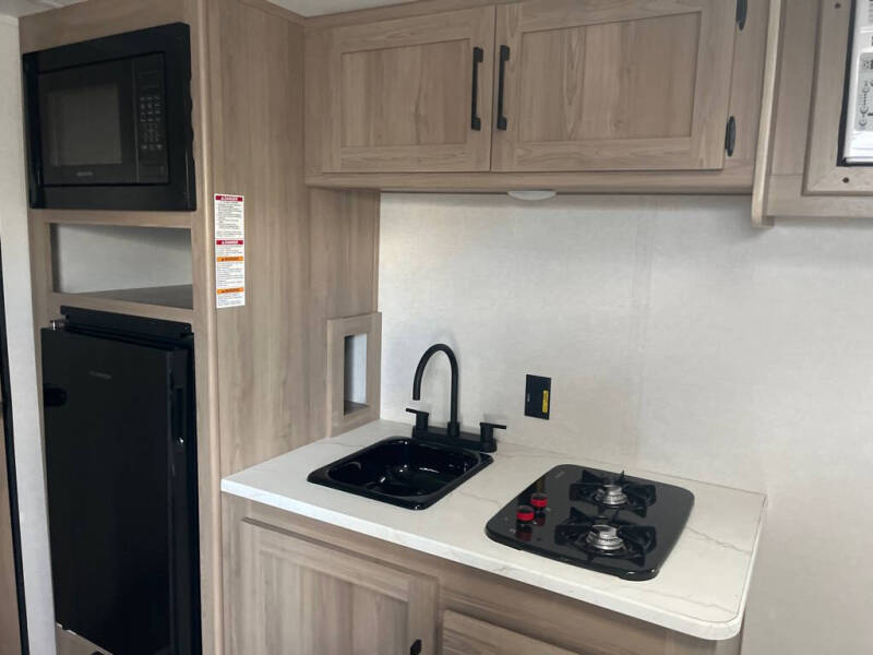 2025 Keystone RV COLEMAN
