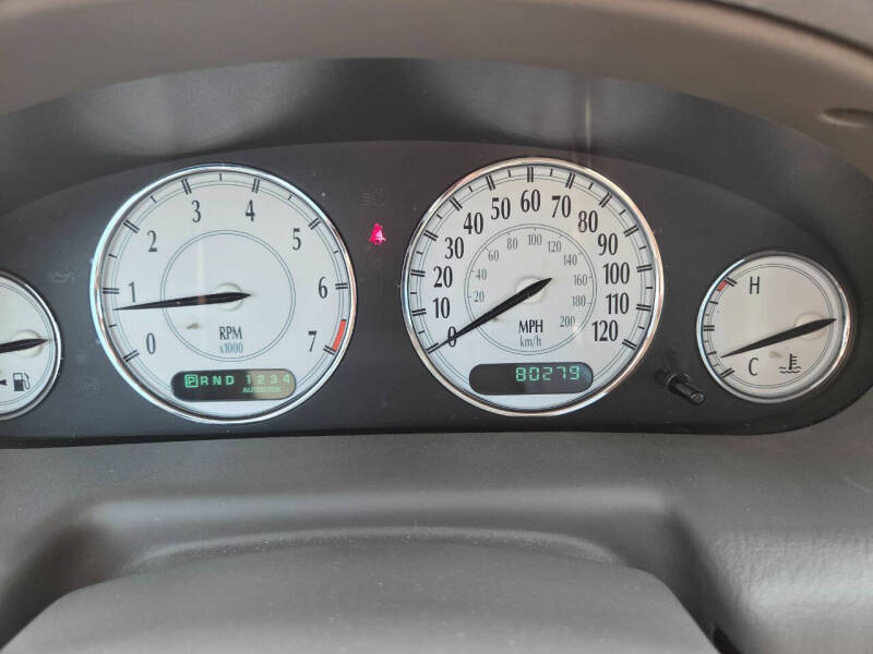 2004 Chrysler 300M