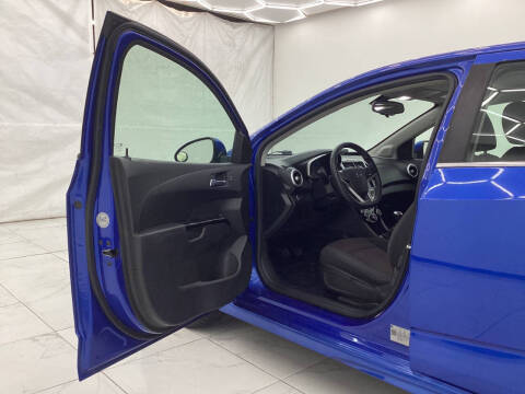 2019 Chevrolet Sonic LT Manual