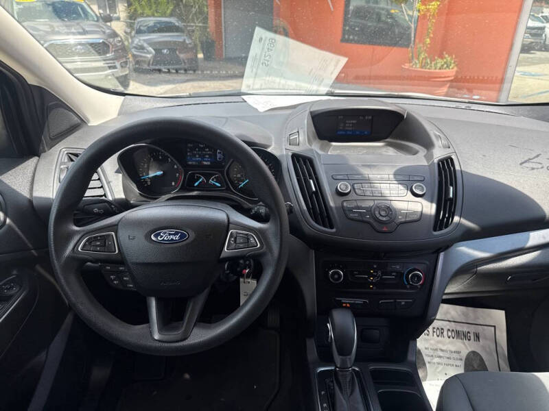2019 Ford Escape S