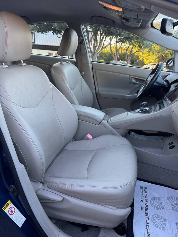 2010 Toyota Prius IV