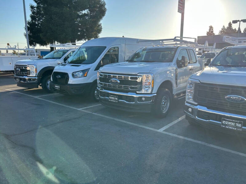 2025 Ford F-350 Super Duty XL