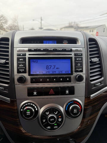 2011 Hyundai Santa Fe SE