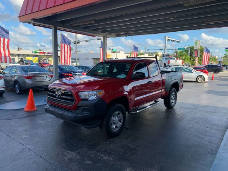 2017 Toyota Tacoma for sale at American Auto Sales in Hialeah FL
