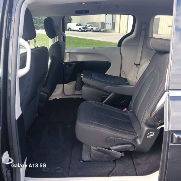 2018 Chrysler Pacifica Touring Plus