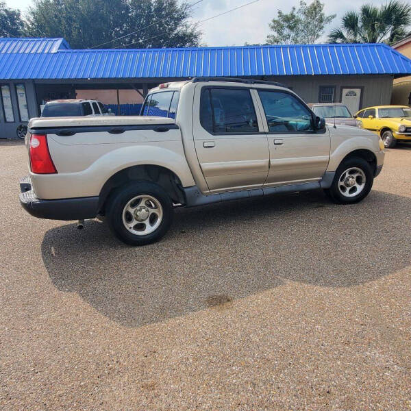 2004 Ford Explorer Sport Trac Adrenalin