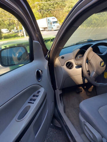 2011 Chevrolet HHR LS